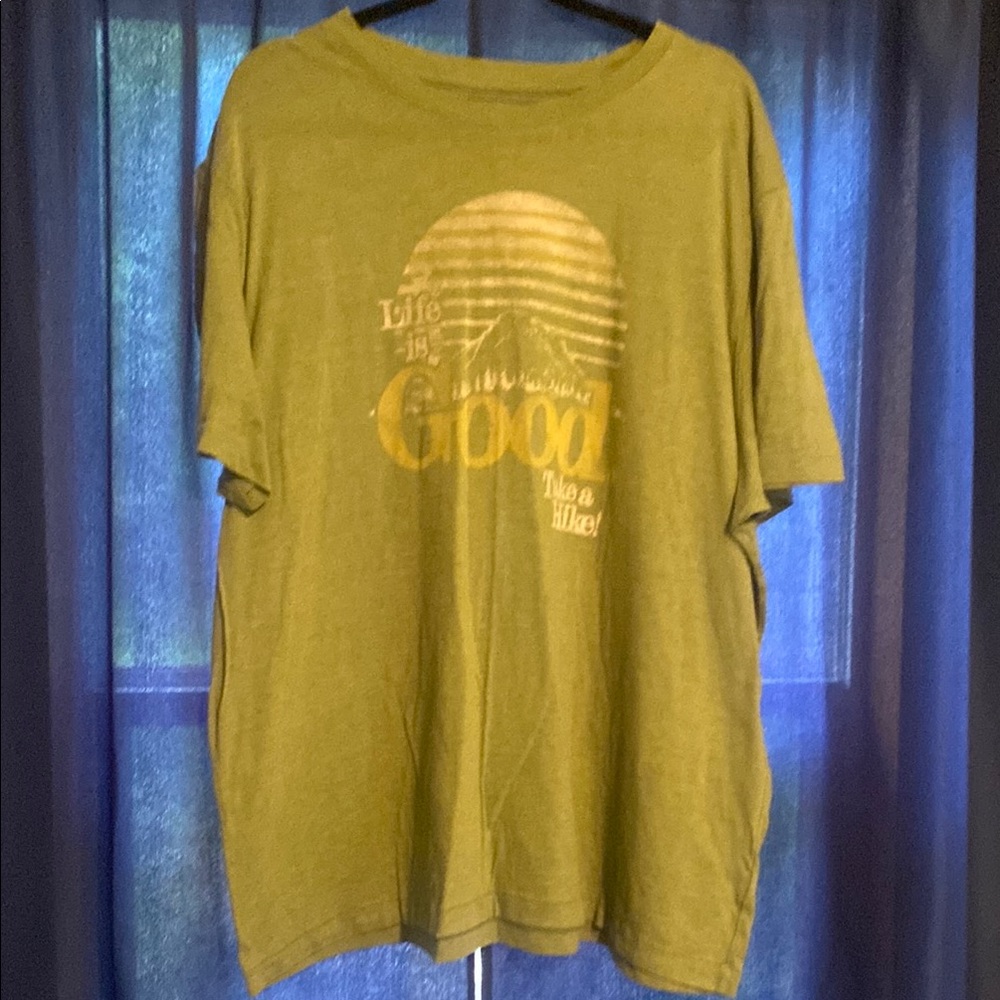 Life Is Good Green Short Sleeve Tee